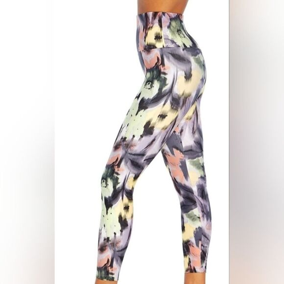 ☔️🔸️Bally Floral Print "Kayla Chalk Violet" High Waist Athletic Pants Medium - Picture 2 of 11